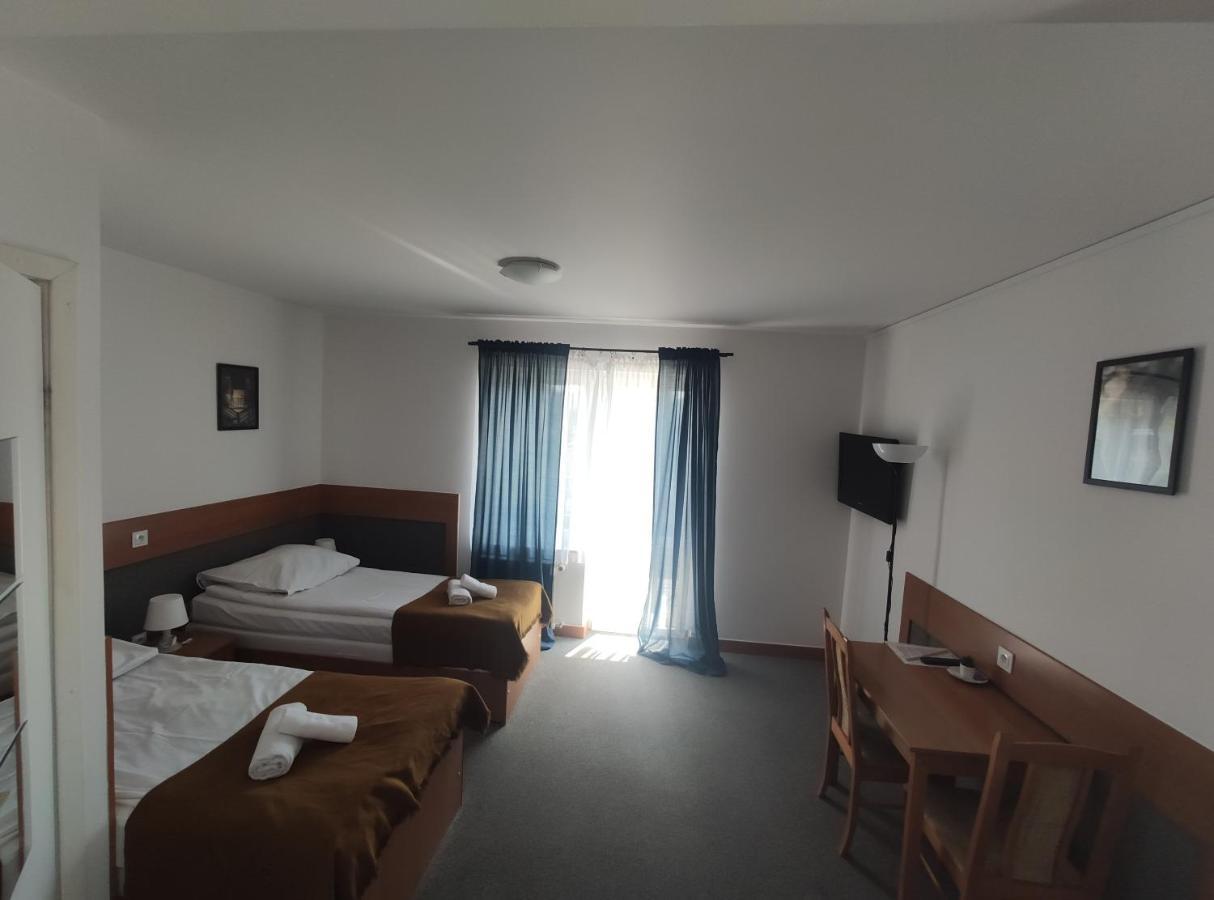 Aparthotel Arkadia Плоцк Экстерьер фото